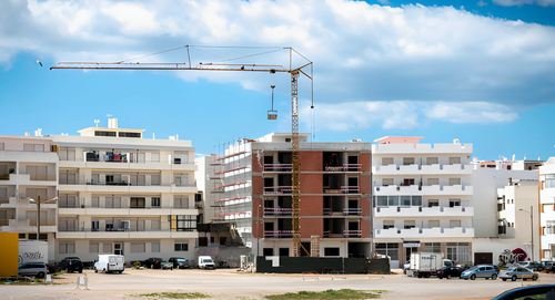 Demolição controlada e preparação — Leiria